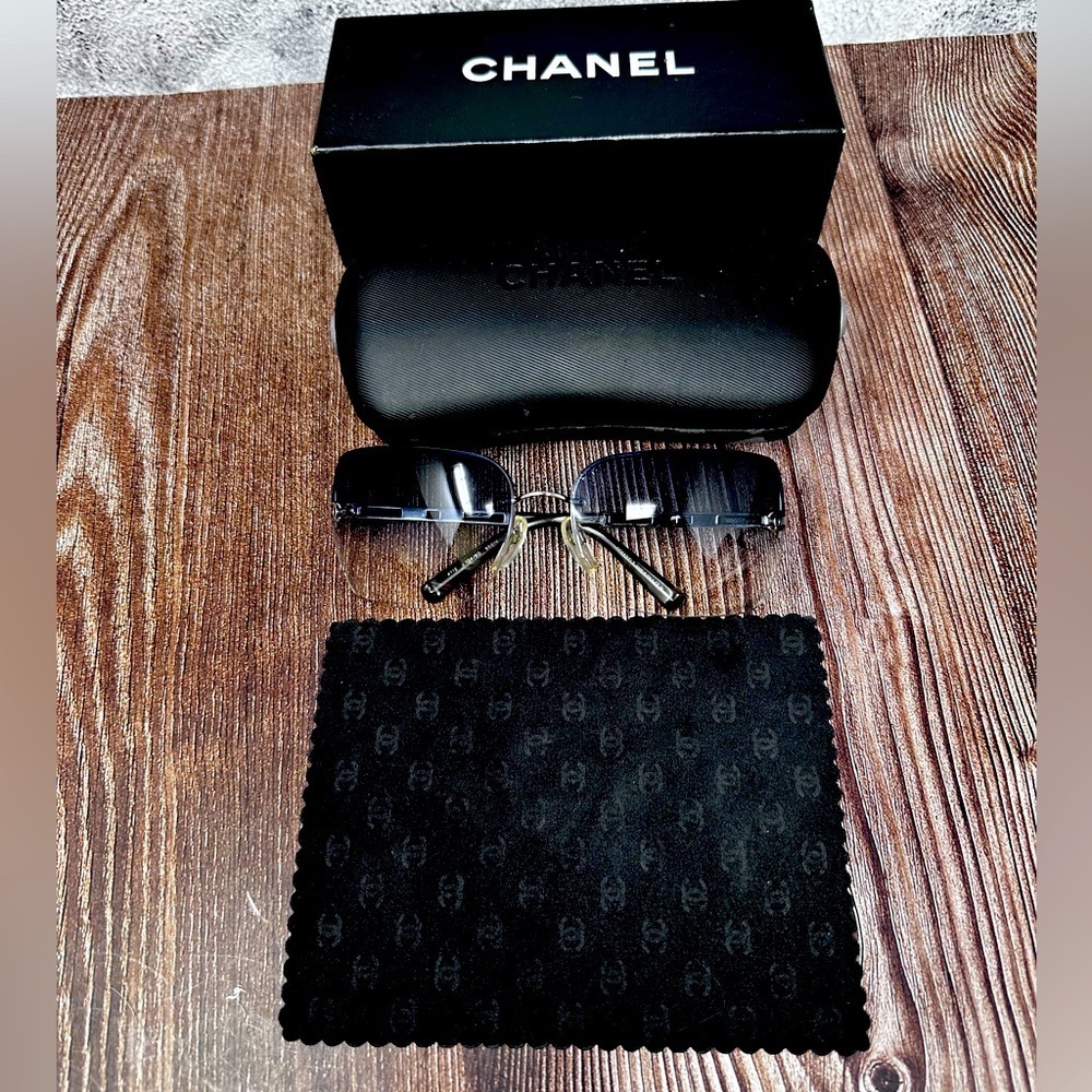 CHANEL Silvertone Metal Gradient Tint Sunglasses 4112​​